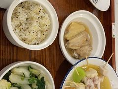 -雪梅月子中心(华侨城店)