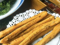 茴香小油条-红菇坊鲜汤火锅(北站店)