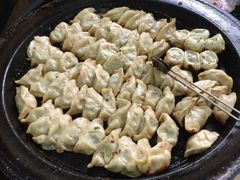 -黄阿姨锅贴大王(万航渡路店)