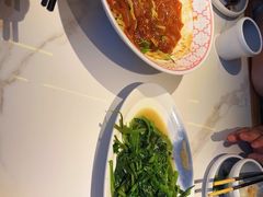 -五谷丰登农家院·地道胶东菜·海鲜烧烤(威海店)