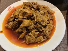 -爆炸头阿姨小四川正宗川味小吃(无任何分店)