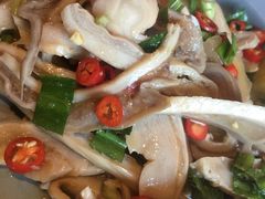 柠檬拌猪肚-半山腰·云南菜(侨福芳草地店)