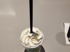 -瑞幸咖啡(新理想大厦店)