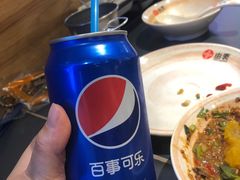 -由衷贵州酸汤牛肉火锅(新桥店)