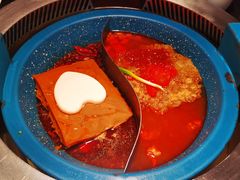 -吼堂老火锅(湖滨银泰in77店)