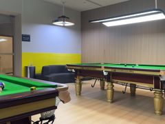 -涨巢·潮玩水疗局