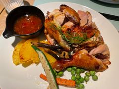 菠萝香草烤鸡-幸薈飯堂
