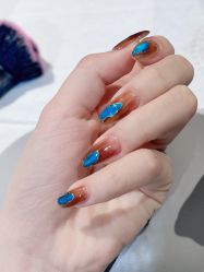 -丽心自助美甲美睫