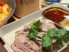 -耶里夏丽·丝路国际·新疆餐厅(浦东区东方路店)