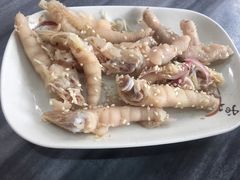 沙姜鸡脚-黄师奶甜品店
