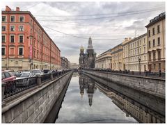 -滴血救世主教堂