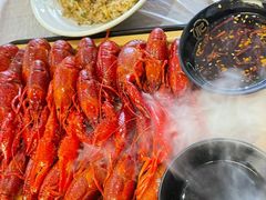 -肥肥虾庄·金牌油焖大虾(首义路店)