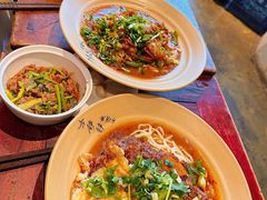 -方铲铲·成都板凳面(滨江银泰店)