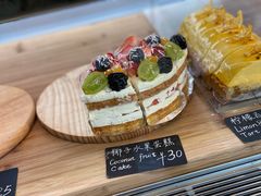 -麦田工坊(月湖店)