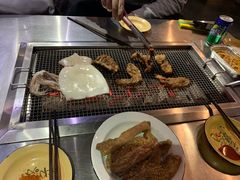 -马路牙子地桌烤肉(工体店)