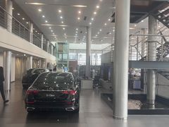 -天津波士信达奔驰4S店(卫津南路店)