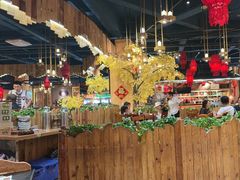 -老滇山寨•云南特色菜•地方菜•民族风情歌舞表演(金碧店)