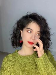-AYO SALON