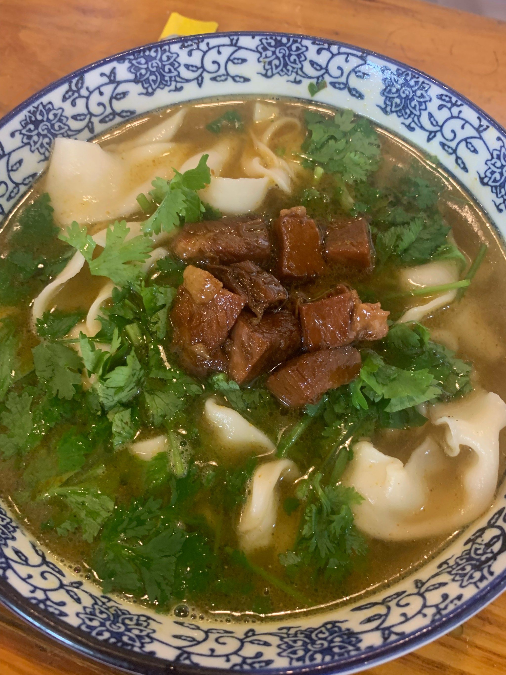 牛肉烩面加量版