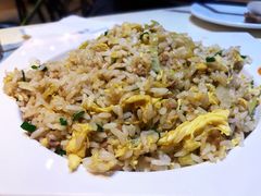 港式生炒牛松饭-龙记香港茶餐厅