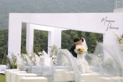 -Color卡诺婚纱礼服馆(南京严选店)