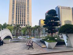 -无界眼镜MaxLess(滨江星光大道店)