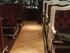 -高第街56号餐厅(银座商城玉函店)
