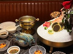 -半岛翡丽海鲜自助餐厅(观风亭店)