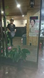 -镁连社·美联社