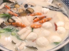 极品鱼头皇-山外山菜馆(玉泉路店)