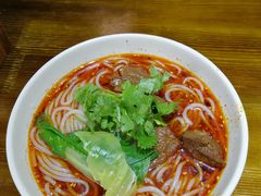 牛肉粉-秦云老太婆摊摊面(蜀汉路店)