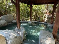 -水底山庄园温泉