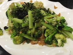 -闫府私房菜·百年鲁菜(恒隆店)