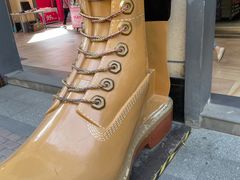 -王府井奥莱临潼小镇(临潼店)