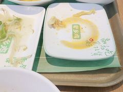 -老乡鸡(西岸凤巢店)