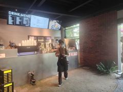 -J Create城市露营咖啡·简餐·宠物(上海动物园店)