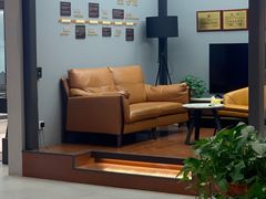 -红星美凯龙全球家居生活广场卡子门店-停车场