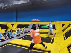 -唆了蜜团建·趣味沉浸式剧情·蹦床轰趴运动拓展基地(天津旗舰店)