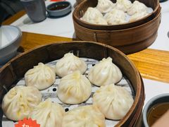 -馋三尺蟹粉小笼(人民广场店)