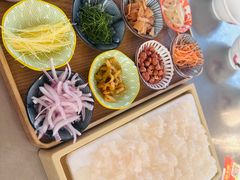 -渔顺生·顺德鱼生·粥底火锅·桑拿鸡(渔人码头店)