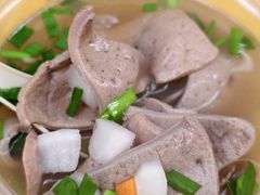 -牛师傅广式药膳牛骨汤美食(江南西店)