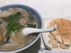 羊肉泡馍-尹兰楼西北风情餐厅(嘉定店)