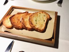 餐前面包-研食记西餐厅(金融中心店)