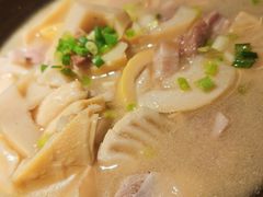 咸笃鲜-新白鹿餐厅(金鹰新街口店)