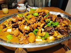 铁盘卢花鸡-俭寨大盘鸡·缸子肉·小公鸡·新疆菜(云通店)