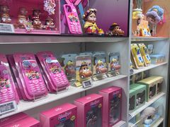 -泡泡玛特POPMART(上海环球港店)