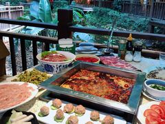 -二荆条·蜀鲜汇城市森林火锅