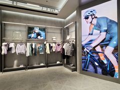 -迪桑特DESCENTE(青岛山东路万象城店)