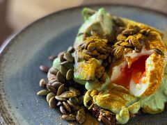 牛油果吐司-BOR Eatery(安福路店)