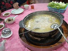 -侠成水上农庄(工业大道店)